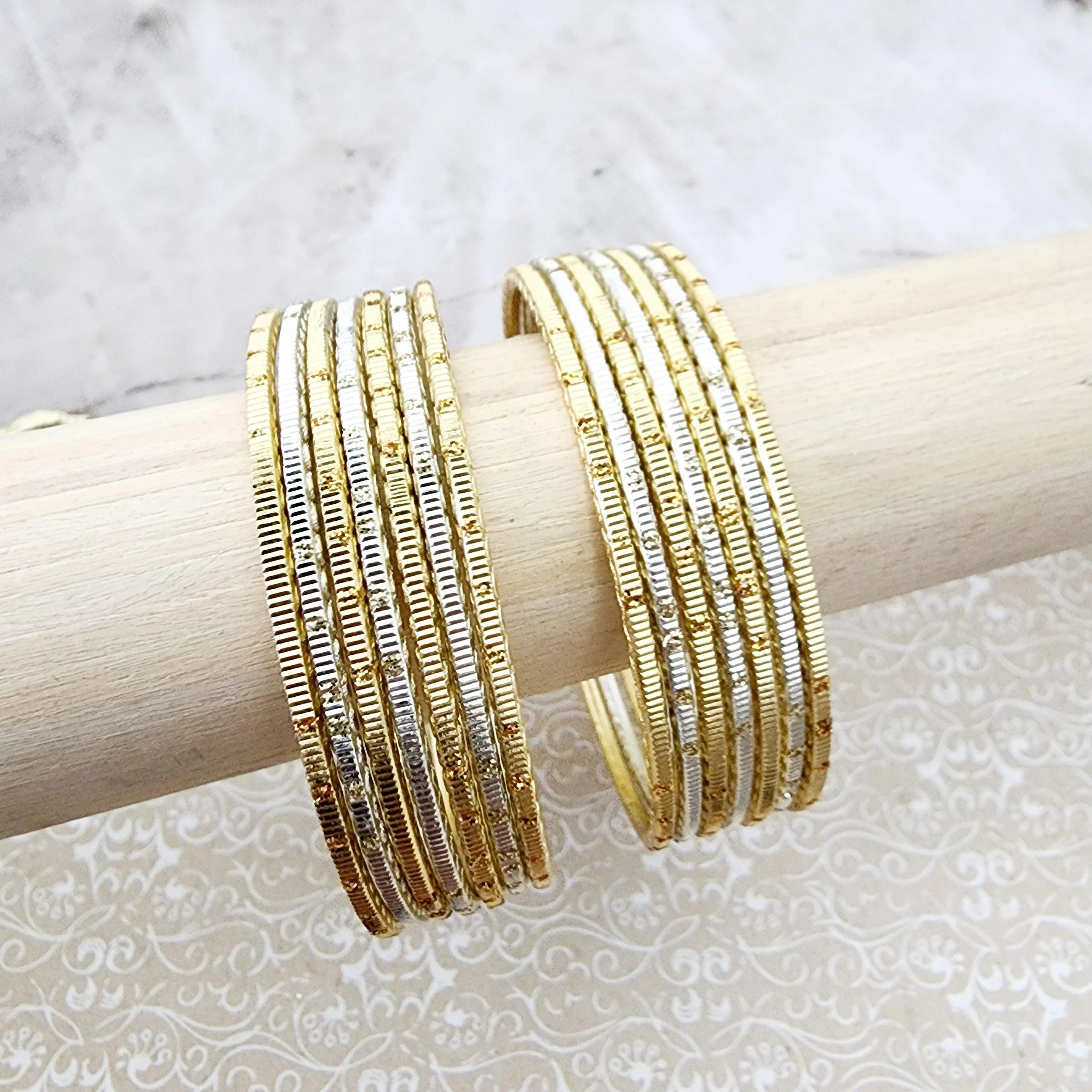 Lovreen Bangle Set