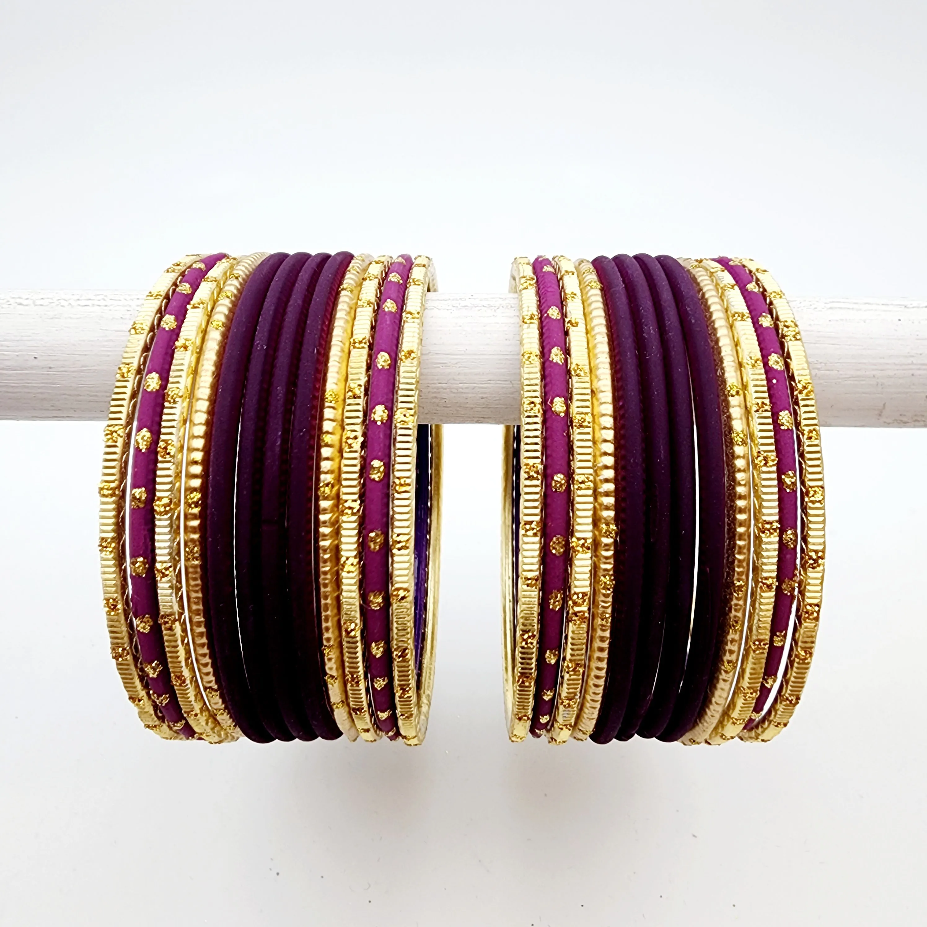 Ora Bangle Set